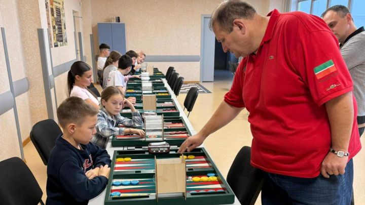 «САБА АРЕНА»да шахмат буенча Мәскәүдә булачак Россия Беренчелеге алдыннан йомгаклау күнегүләре узды