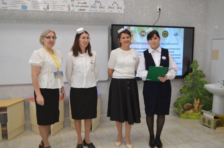 «Алга таба иң мөһиме – әти-әниләр белән эшләү, бу безнең бүген төп максатыбыз”