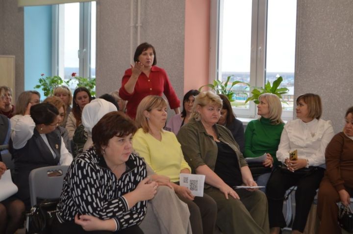 «Алга таба иң мөһиме – әти-әниләр белән эшләү, бу безнең бүген төп максатыбыз”