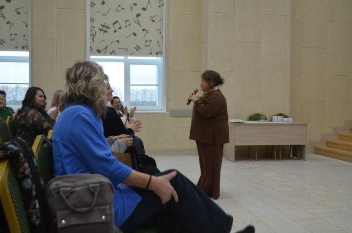 «Алга таба иң мөһиме – әти-әниләр белән эшләү, бу безнең бүген төп максатыбыз”