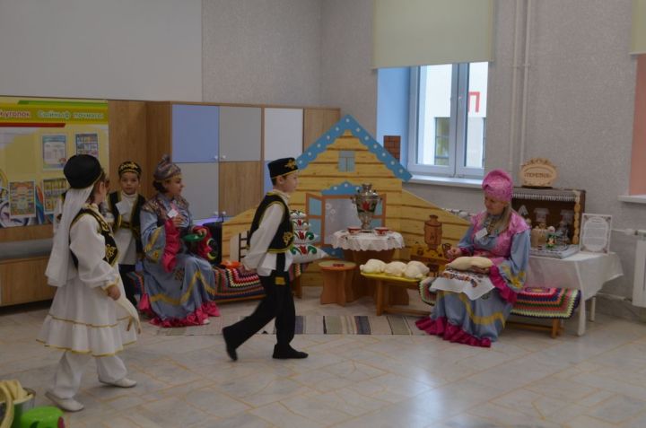 «Алга таба иң мөһиме – әти-әниләр белән эшләү, бу безнең бүген төп максатыбыз”