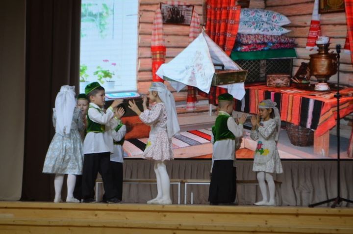 «Алга таба иң мөһиме – әти-әниләр белән эшләү, бу безнең бүген төп максатыбыз”