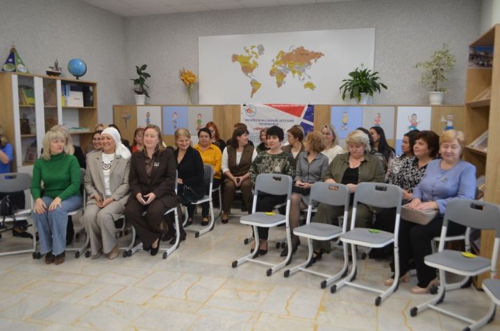 «Алга таба иң мөһиме – әти-әниләр белән эшләү, бу безнең бүген төп максатыбыз”