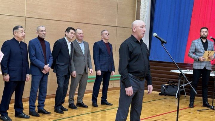 Фәргать Нәбиуллин истәлегенә ачык  көрәш турниры