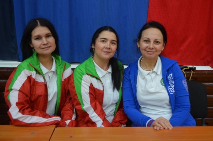 Фәргать Нәбиуллин истәлегенә ачык  көрәш турниры