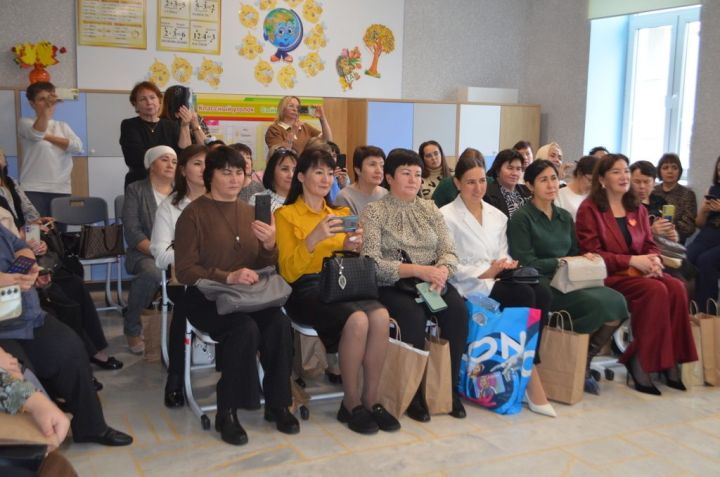 «Алга таба иң мөһиме – әти-әниләр белән эшләү, бу безнең бүген төп максатыбыз”