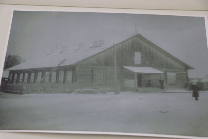 Рәсем  ясау аналарнын авыр борчуларын оныттыра