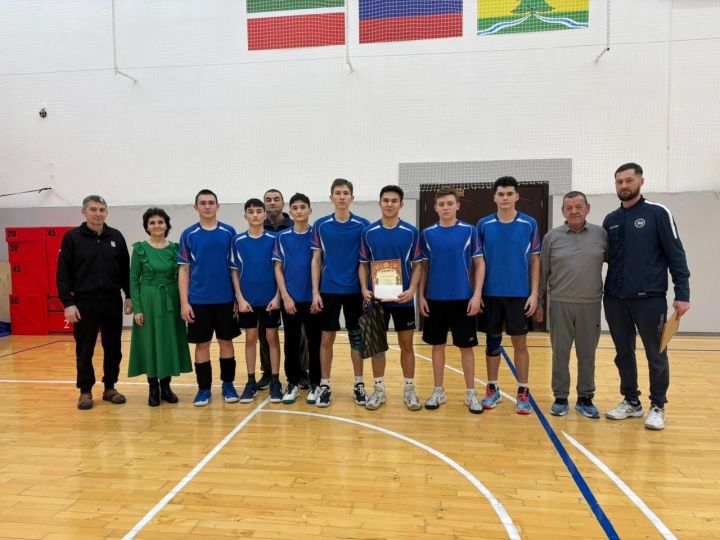 Районыбыз спортчылары истәлегенә волейбол буенча турнир узды