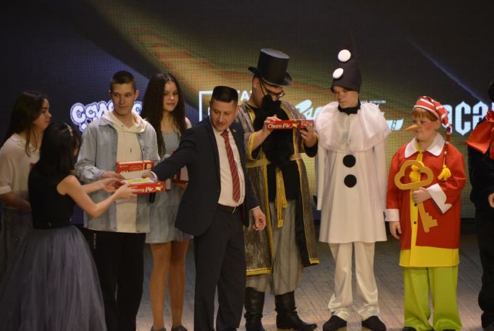 Сабада сәламәтлек мөмкинлекләре чикләнгән балалар өчен спектакль күрсәтелде