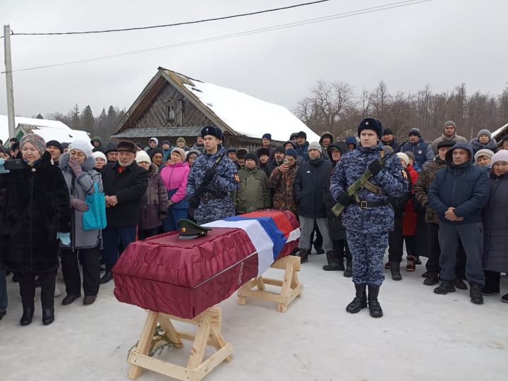 Шәмәрдәндә махсус хәрби операциядә вафат булган тагын бер райондашыбыз Александр Абросимов белән хушлаштылар