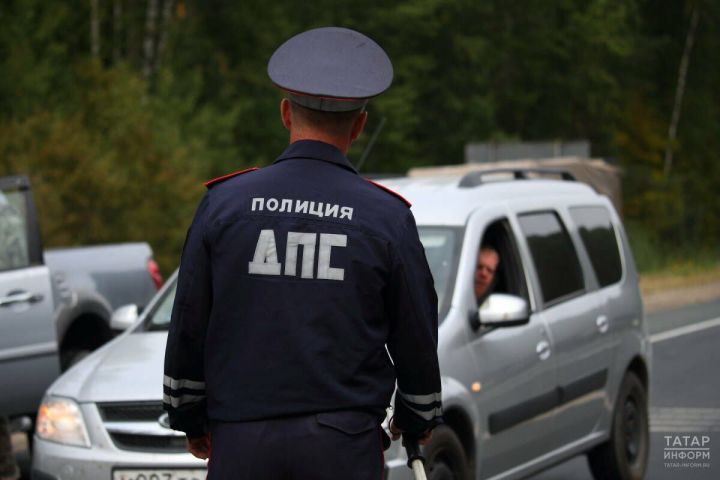 Татарстанда машина йөртү таныклыгыннан мәхрүм итү: хокук бозулар исемлеге һәм ничек дәгъва белдерергә
