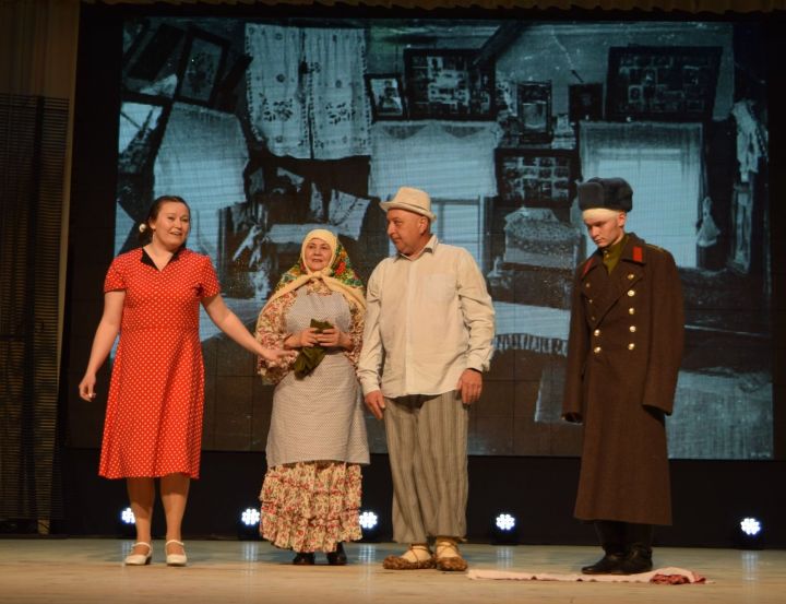 Шәмәрдәндә «Мәңгелек яра» театральләштерелгән тамашасы булды