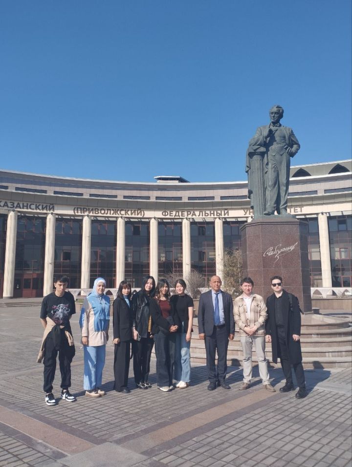 Сабаның “ОНИКС” мәгариф үзәгендә Үзбәкстан студентлары практика үттеләр