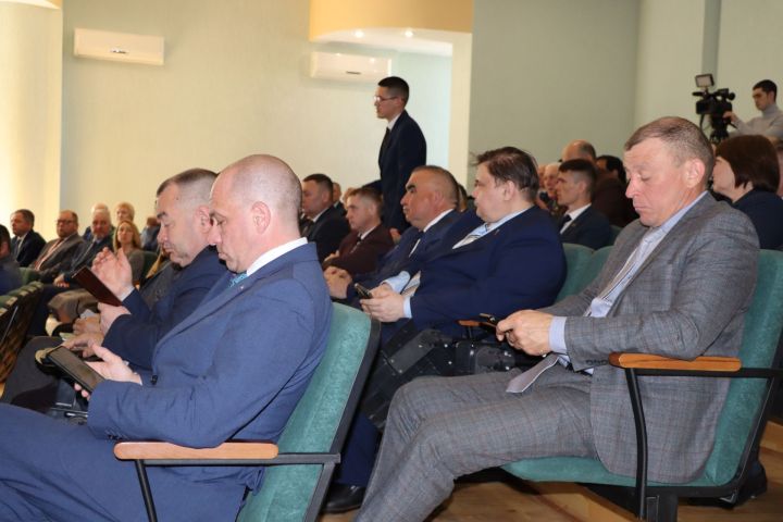 Районның тупланма бюджеты  чыгымнары  үтәлеше  96 процент тәшкил иткән