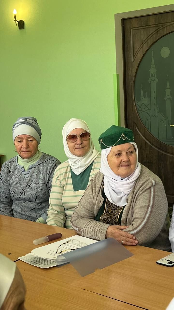 «Мөнәҗәтләр- тәнгә шифа, җанга дәва»