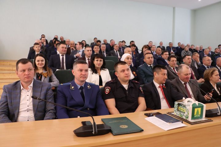Районның тупланма бюджеты  чыгымнары  үтәлеше  96 процент тәшкил иткән