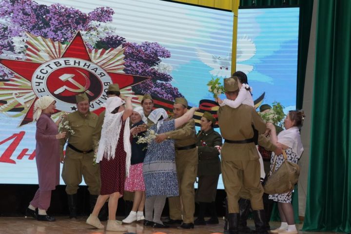Сталинград тирәге  генетик хәтер булып Лесхозга  кайтты
