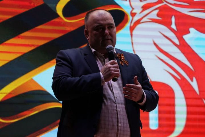Сталинград тирәге  генетик хәтер булып Лесхозга  кайтты