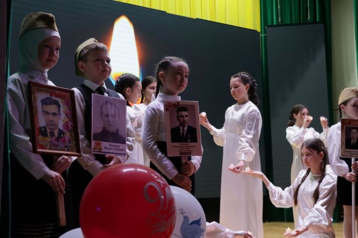 Сталинград тирәге  генетик хәтер булып Лесхозга  кайтты