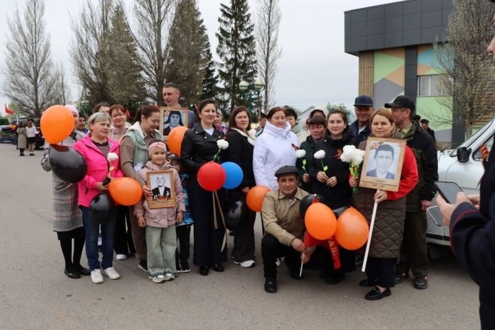 Сталинград тирәге  генетик хәтер булып Лесхозга  кайтты