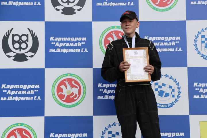Картларда “очты” пилотлар