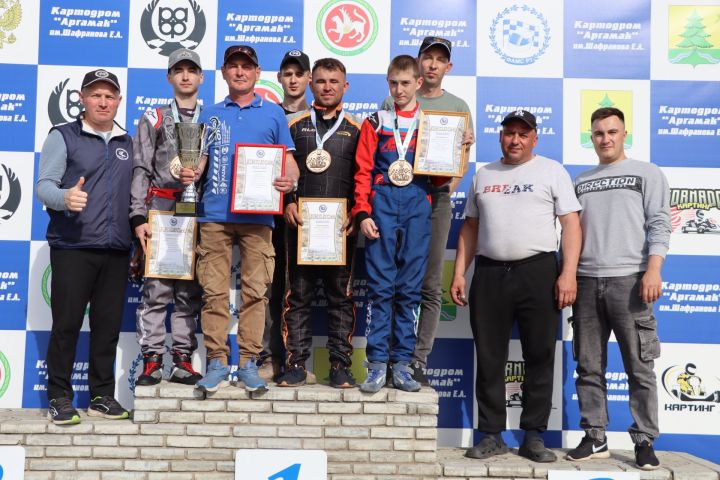 Картларда “очты” пилотлар