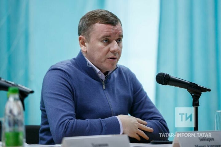 Марат Җәббаров шәхси ярдәмче хуҗалыкларга ярдәм чаралары турында сөйләде