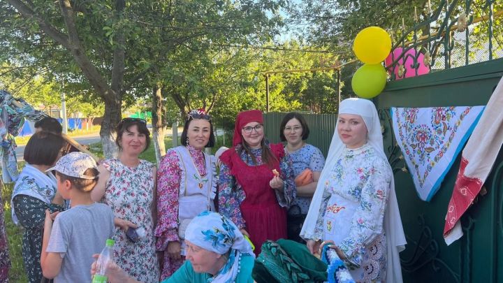 Гимназиясе коллективы Сабада бирнә җыйды