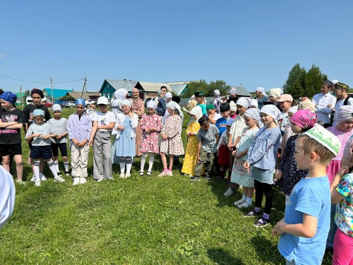 Азанлы, догалы, балачаклы Сабантуй