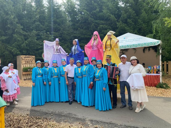 Райондашларыбыз Казан Сабантуен гөрләтә