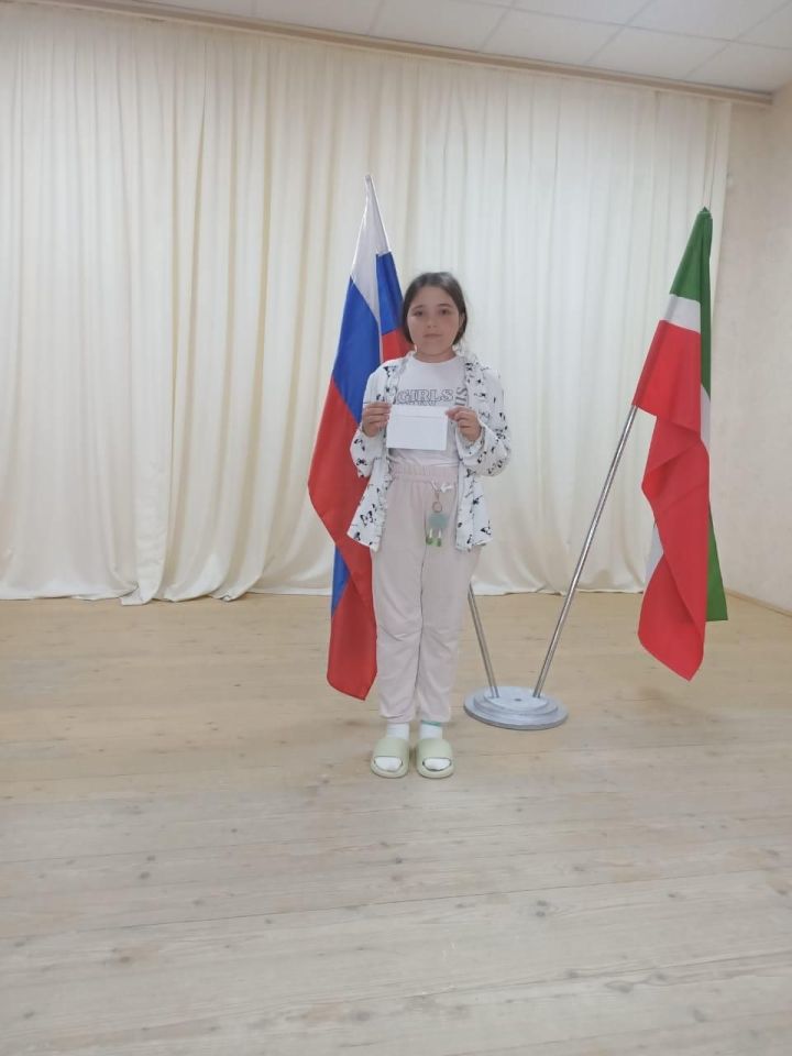 Яшь шахматчыларыбыз авыл районнары һәм кече шәһәр укучылары арасында классик шахмат буенча ТР беренчелегеннән җиңеп кайттылар