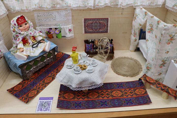 Сабада туган телләрне саклау һәм үстерү турында  сөйләштеләр