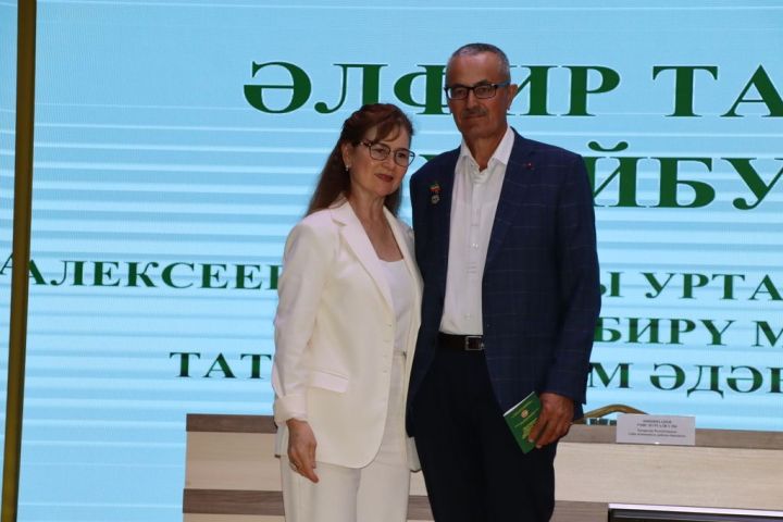 Сабада туган телләрне саклау һәм үстерү турында  сөйләштеләр