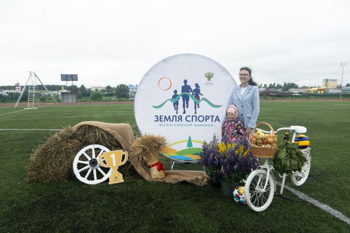Сабада «Спорт җире - 2025» Бөтенроссия спорт һәм сәламәт яшәү рәвеше марафоны ярышка 300дән артык һәвәскәр спортчыны җыйды