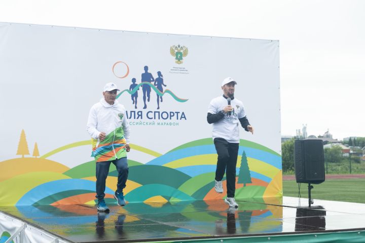 Сабада «Спорт җире - 2025» Бөтенроссия спорт һәм сәламәт яшәү рәвеше марафоны ярышка 300дән артык һәвәскәр спортчыны җыйды