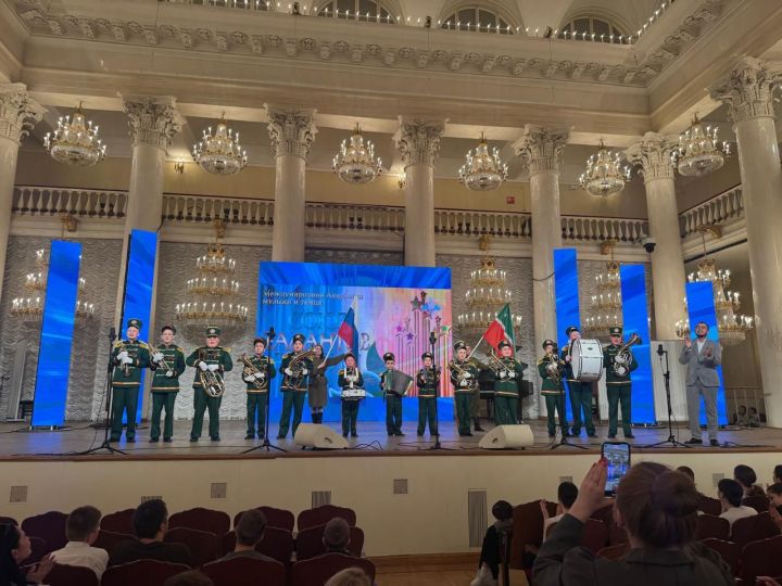 Шәмәрдәннең тынлы уен кораллары ансамбле  Мәскәүнең колонналар залында чыгыш ясап кайтты