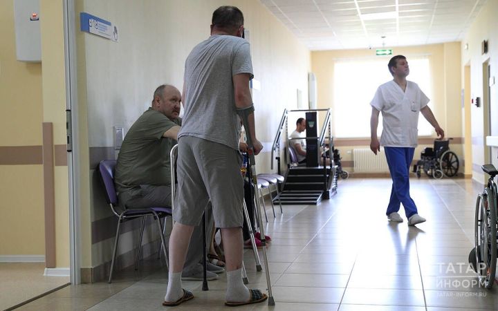 Эдуард Вафин: Ял вакытында авырып киткән очракта, больничный да түләнә, ял да озайтыла