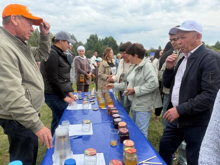 Региональ «Бал бәйрәме» – «Пчелотуй-2025»