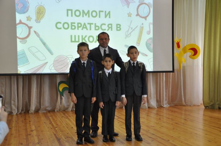 Сабада «Мәктәпкә җыенырга булыш!» акциясе узды
