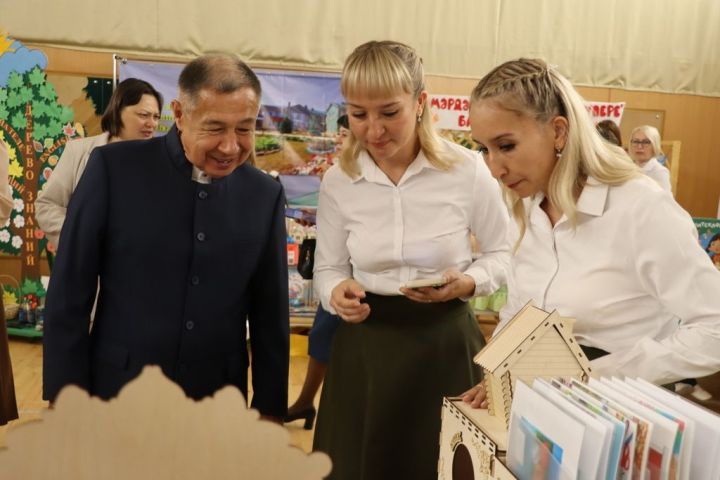 Мәгариф хезмәткәрләренең август  киңәшмәсе