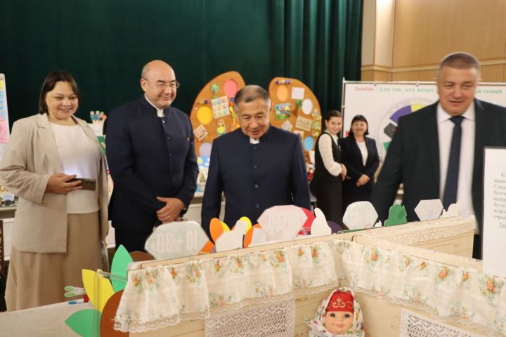 Мәгариф хезмәткәрләренең август  киңәшмәсе