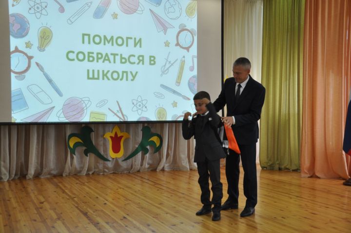Сабада «Мәктәпкә җыенырга булыш!» акциясе узды