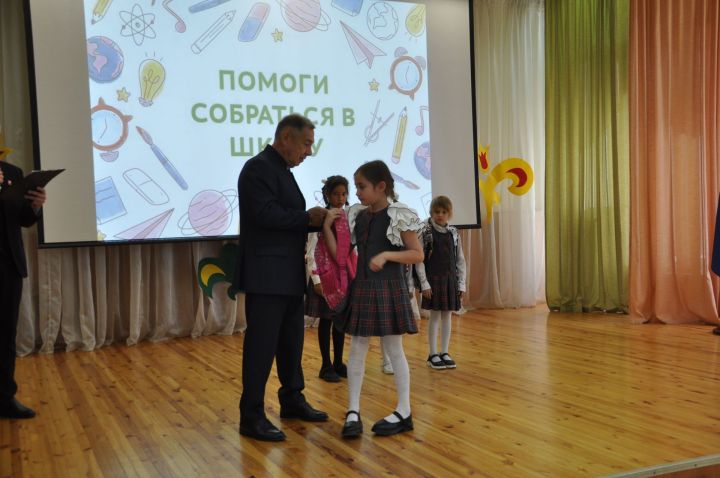 Сабада «Мәктәпкә җыенырга булыш!» акциясе узды