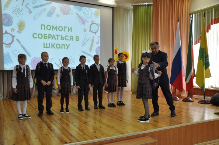 Сабада «Мәктәпкә җыенырга булыш!» акциясе узды