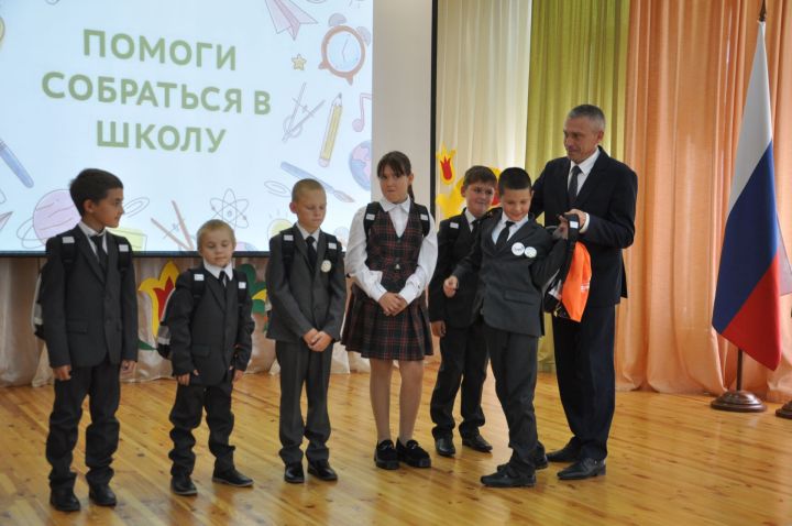 Сабада «Мәктәпкә җыенырга булыш!» акциясе узды