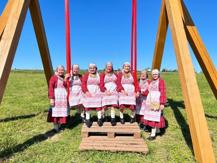 Иштуганның «Тюрагай» удмурт фольклор коллективы «Чакара» фестивале лауреаты булды