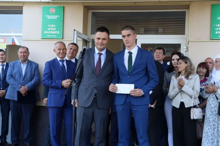 Аграр көллияттә Белем бәйрәме тантанасы