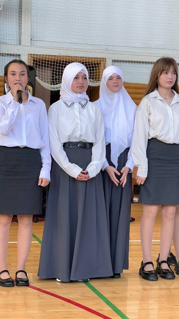 Килдебәк урта мәктәбендә Белем бәйрәме узды