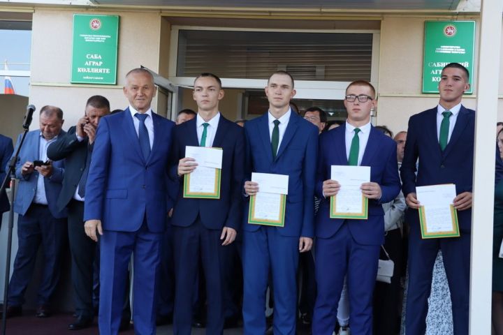 Аграр көллияттә Белем бәйрәме тантанасы