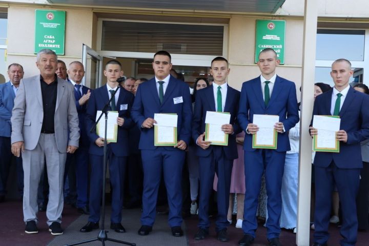 Аграр көллияттә Белем бәйрәме тантанасы